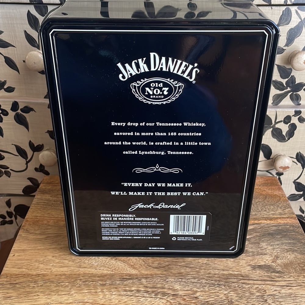 🖤JACK DANIEL’S Tin Container - Picture 2 of 5